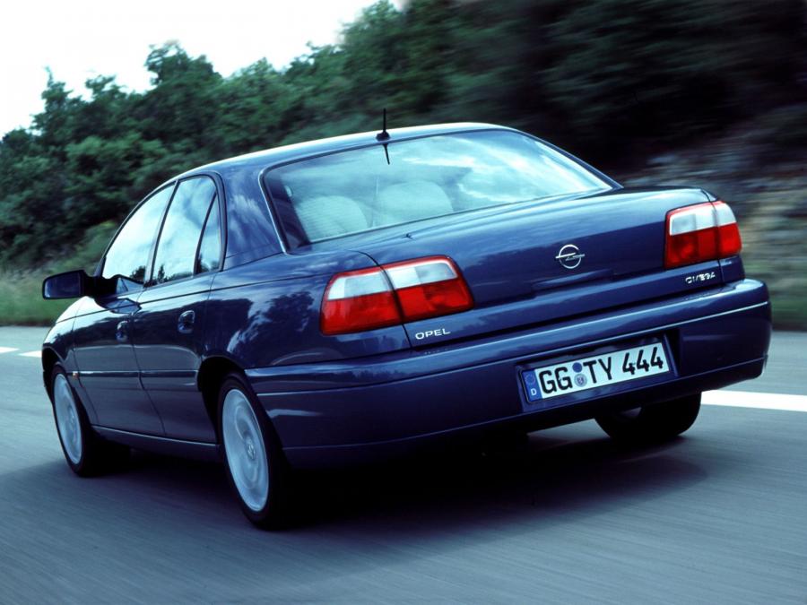  Opel Omega 1999 года  (фото 19 из 30)